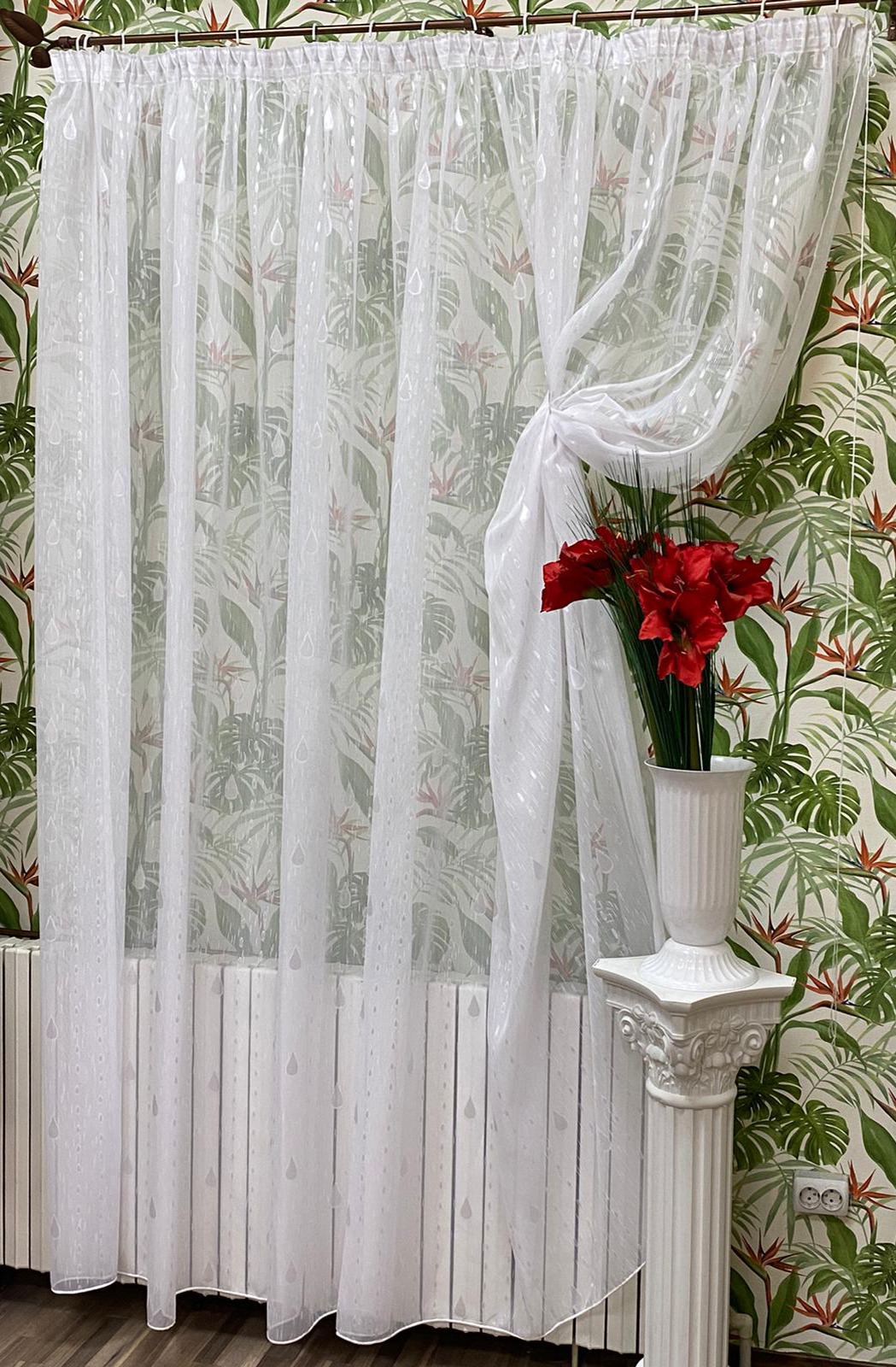Perdea alba brodata cu picaturi de ploaie albe 400x245cm, cu rejansa by Liz Line - RD1754 - imagine 4